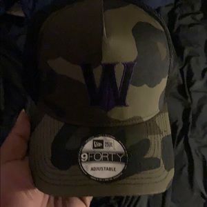 NWOT camouflage new era SnapBack trucker hat